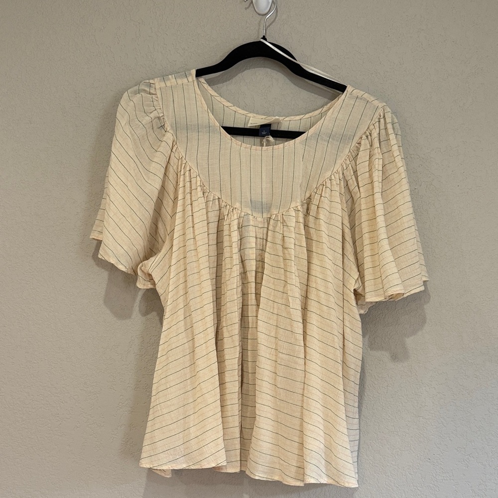 Universal Thread Cream Striped Short Sleeve Top